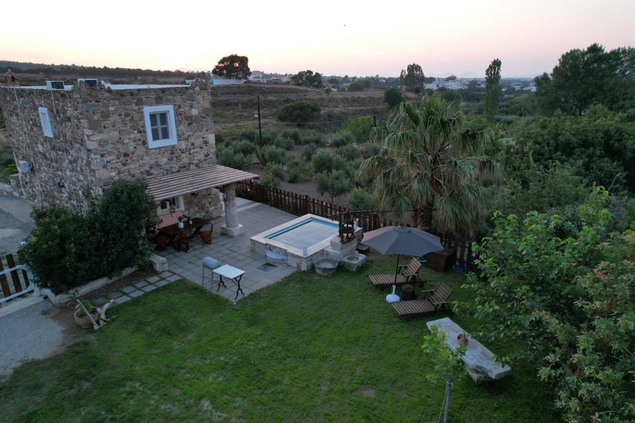 Traditional Kos Villa With Swimming Pool, Lawn Yard And Bbq 外观 照片