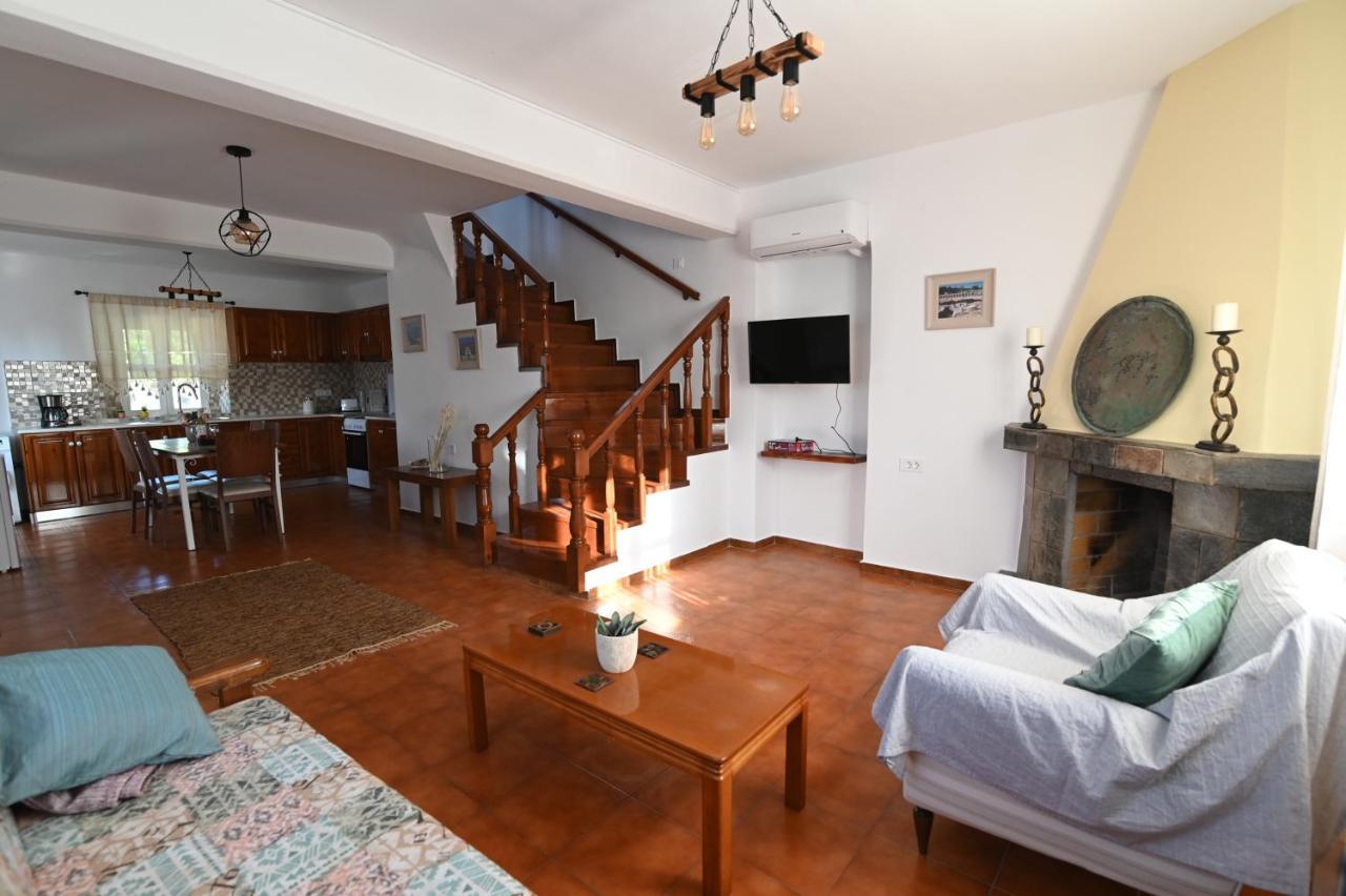 Traditional Kos Villa With Swimming Pool, Lawn Yard And Bbq 外观 照片