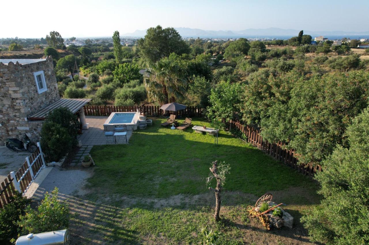 Traditional Kos Villa With Swimming Pool, Lawn Yard And Bbq 外观 照片