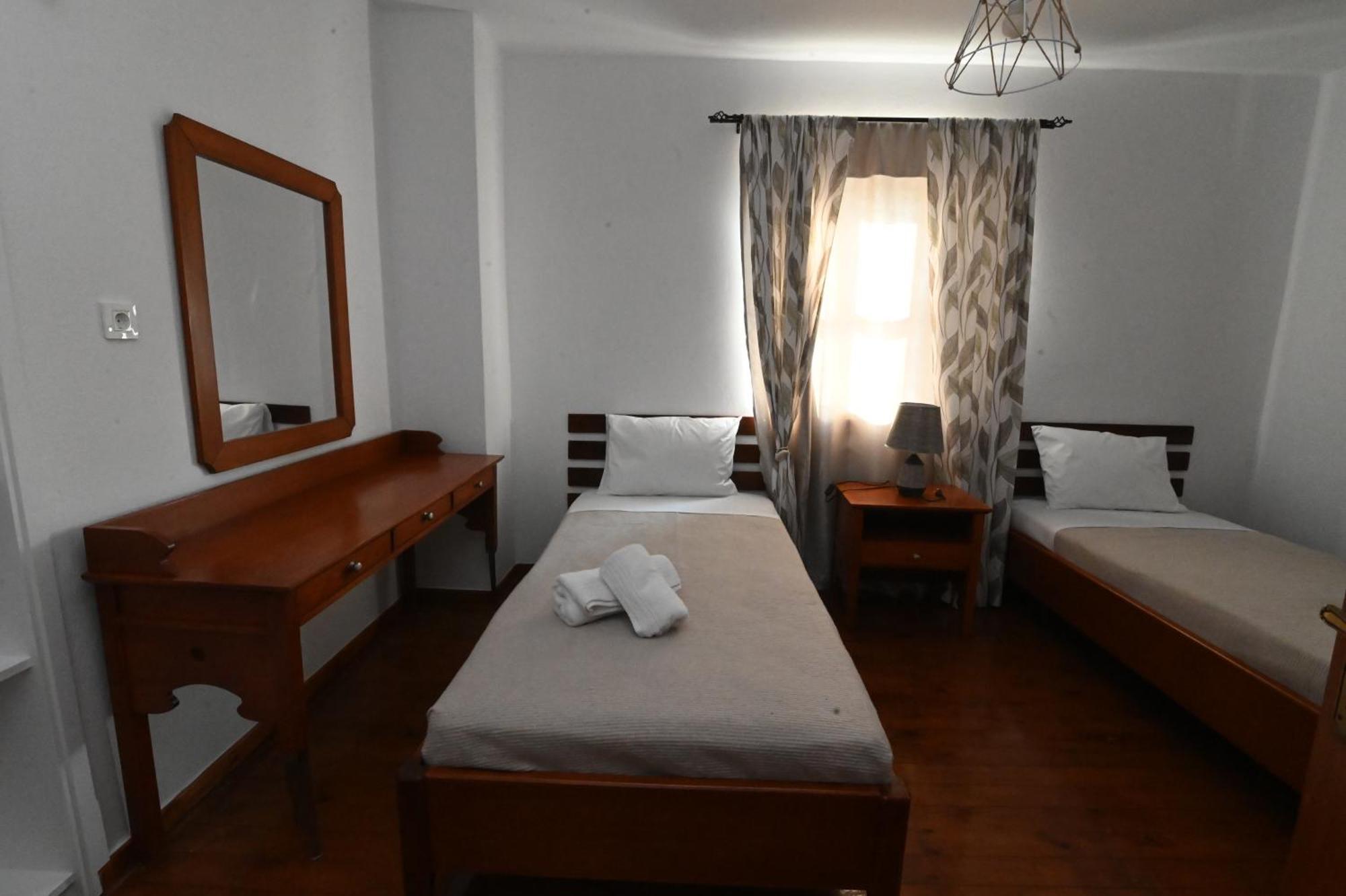 Traditional Kos Villa With Swimming Pool, Lawn Yard And Bbq 外观 照片