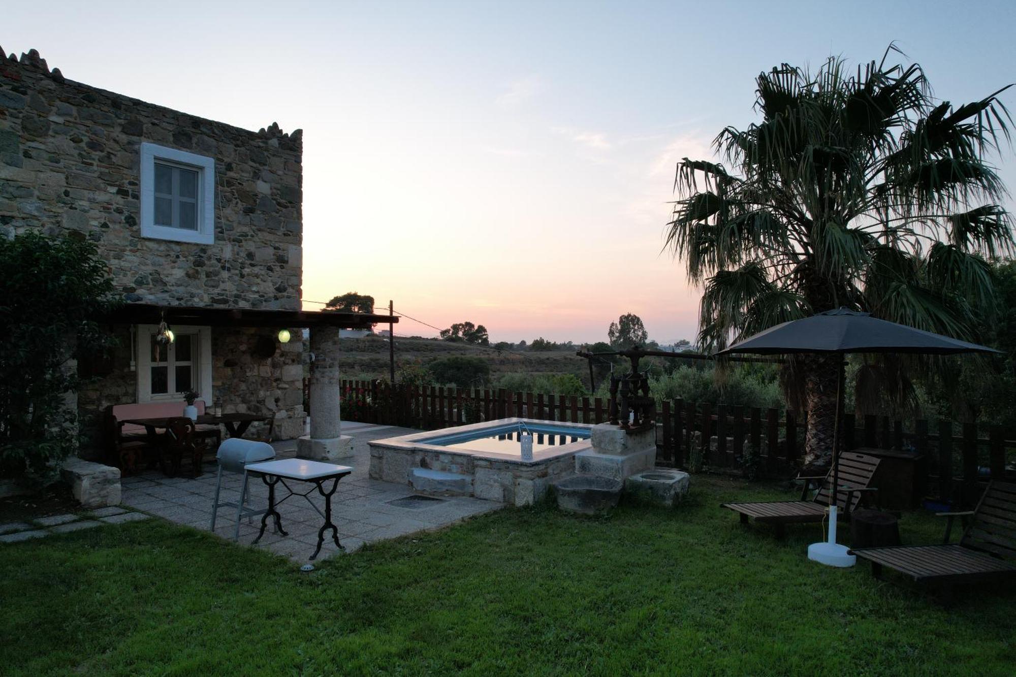 Traditional Kos Villa With Swimming Pool, Lawn Yard And Bbq 外观 照片