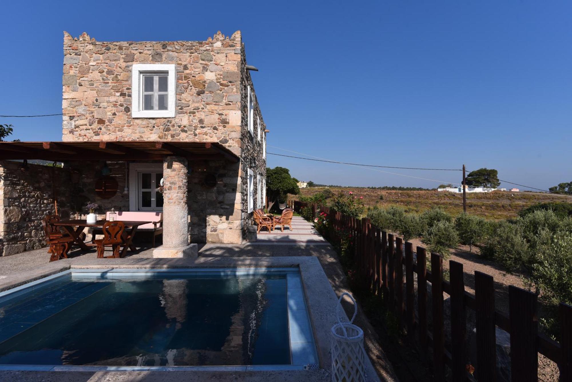Traditional Kos Villa With Swimming Pool, Lawn Yard And Bbq 外观 照片