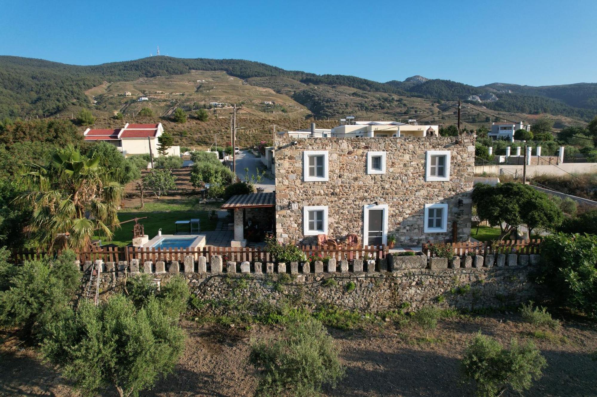 Traditional Kos Villa With Swimming Pool, Lawn Yard And Bbq 外观 照片